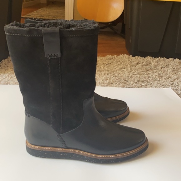 Clarks glick elmfield pull on leather boots - Picture 4 of 9